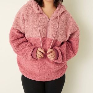 Size XL Varsity Sherpa half zip hooded pull over from PINK + free 🎁